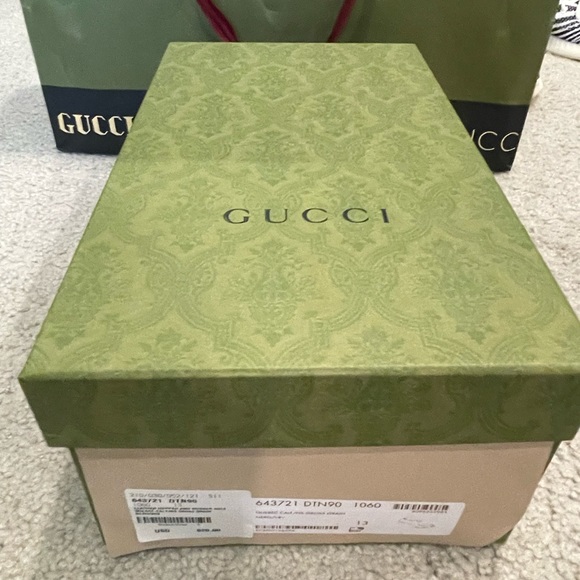 Gucci Men’s Sz 13 Leather Upper and Runner Sole Quebec Calf - Picture 8 of 9